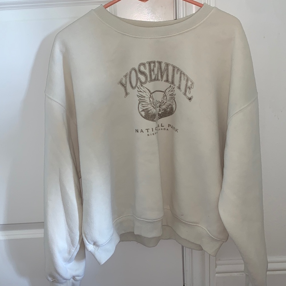 Yosemite oversize crewneck sweatshirt cream